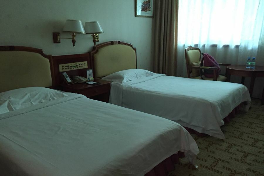 Phoenix Hotel 南宁 外观 照片